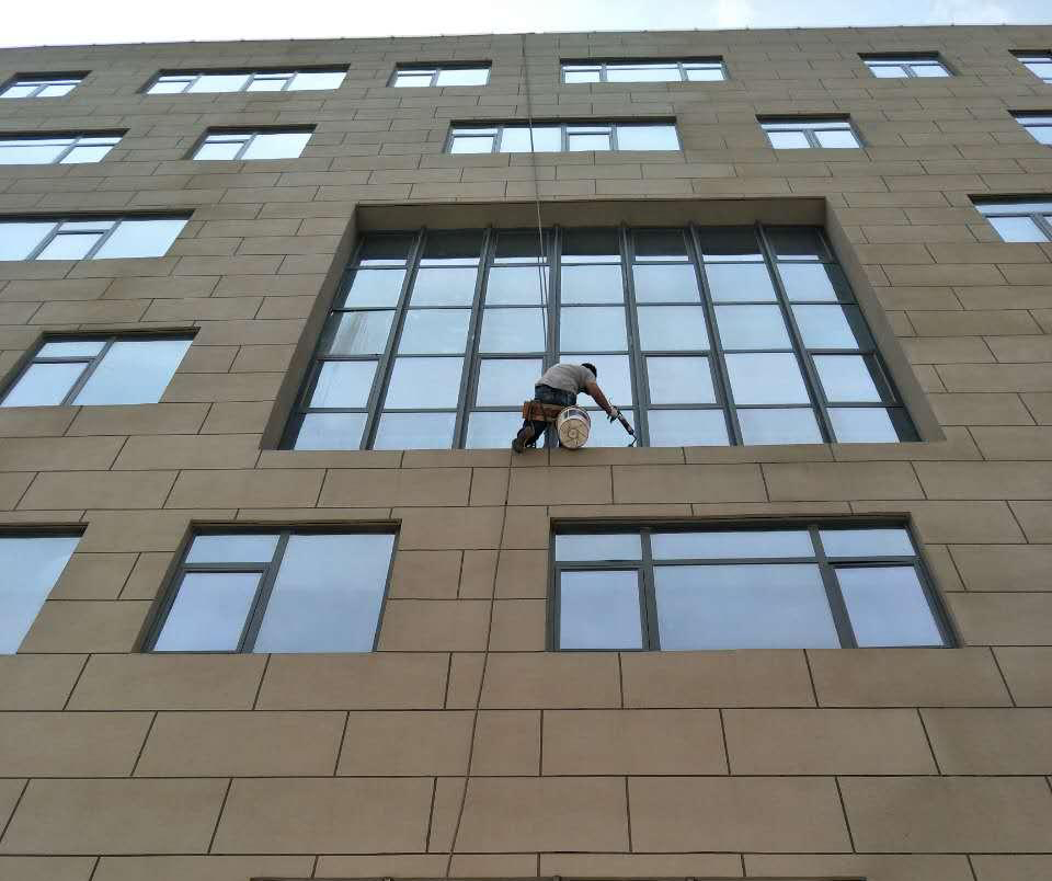 有一份責(zé)任，叫門窗人！