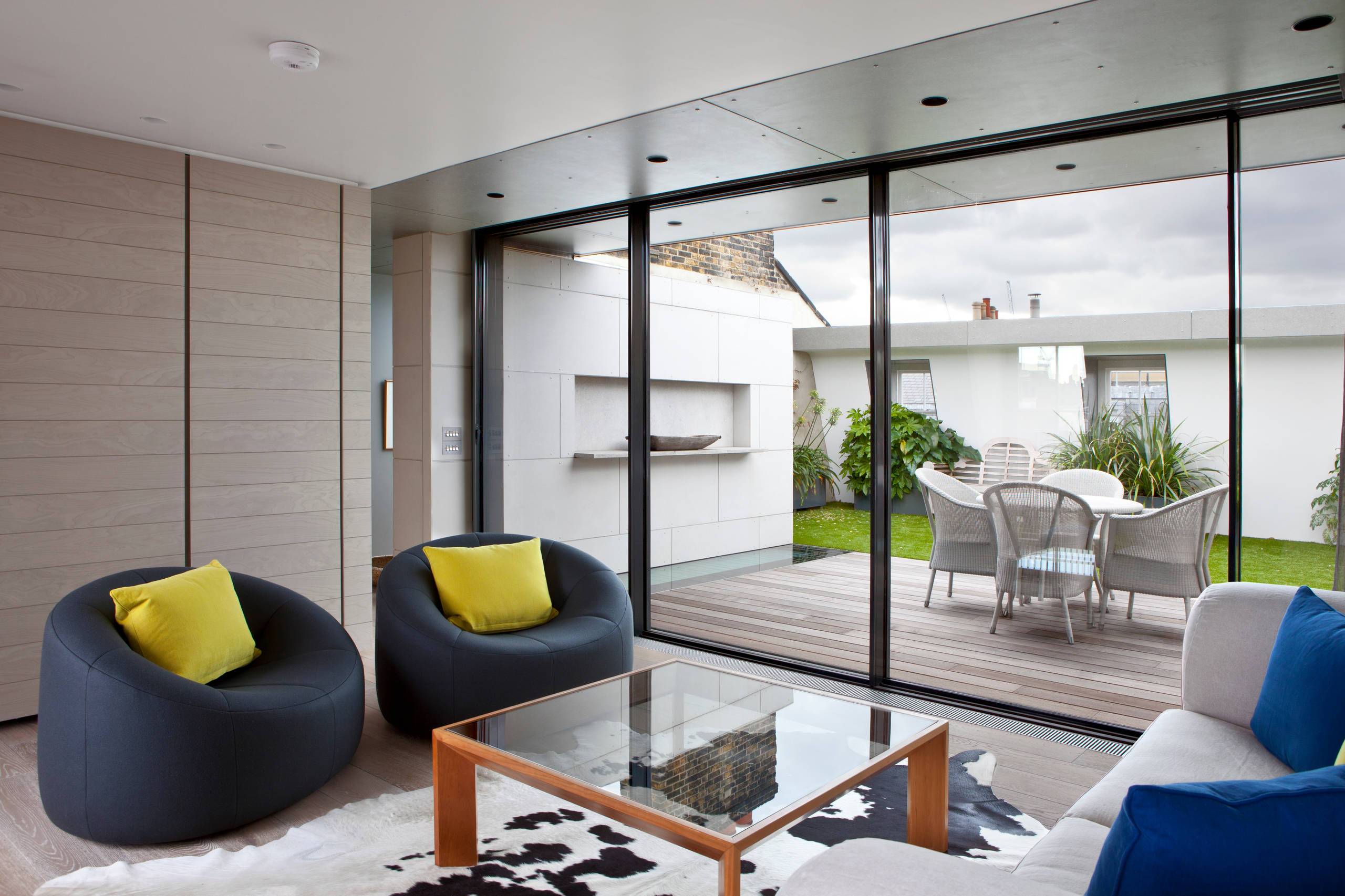 更好實(shí)現(xiàn)長(zhǎng)久發(fā)展，系統(tǒng)門窗品牌需提升服務(wù)競(jìng)爭(zhēng)力