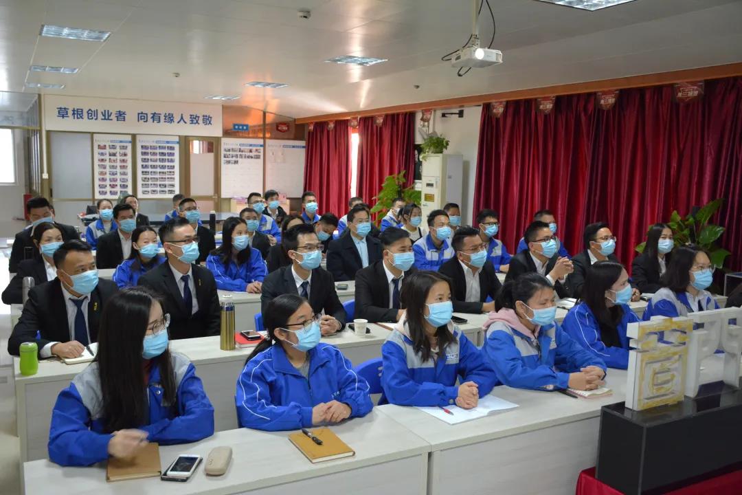 老賴不賴門窗積極開展《民法典》普法講解專題講座